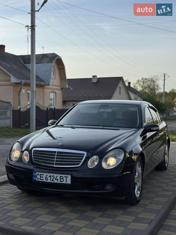 Mercedes-benz E-class (2004)