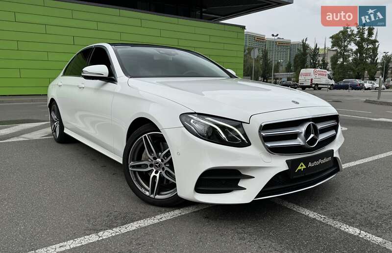 Mercedes-benz E-class (2018)