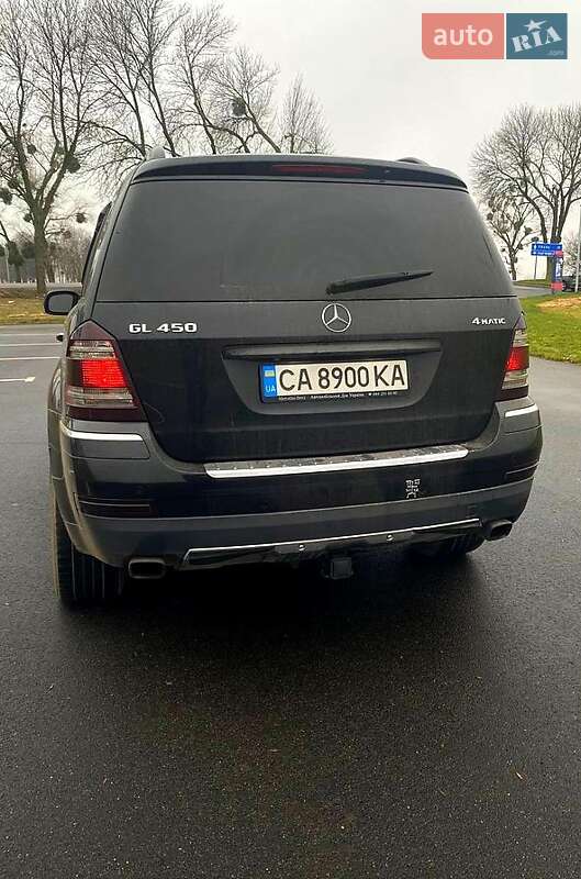 Mercedes-benz Gl-class (2008)