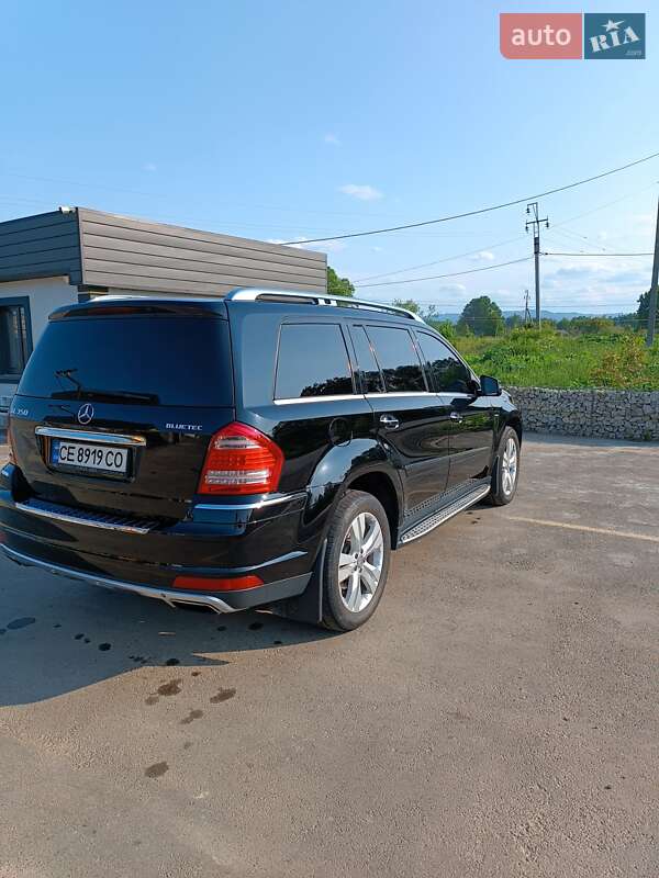 Mercedes-benz Gl-class (2011)