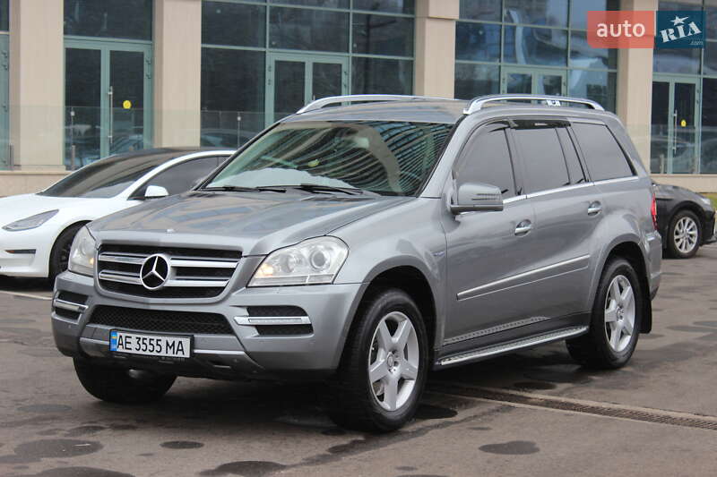 Mercedes-benz Gl-class (2011)