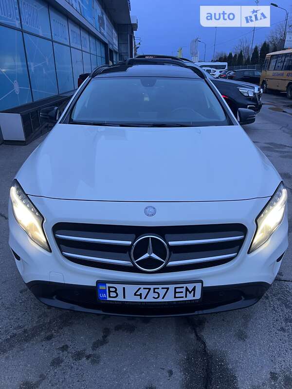 Mercedes-benz Gla-class (2014)