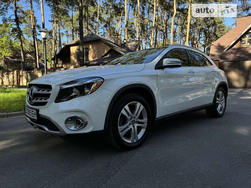 Mercedes-benz Gla-class (2018)