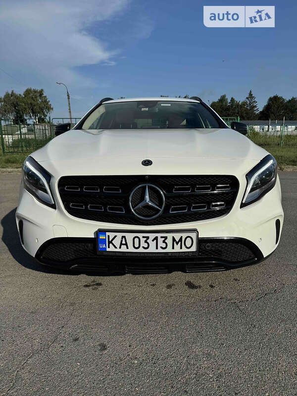 Mercedes-benz Gla-class (2018)