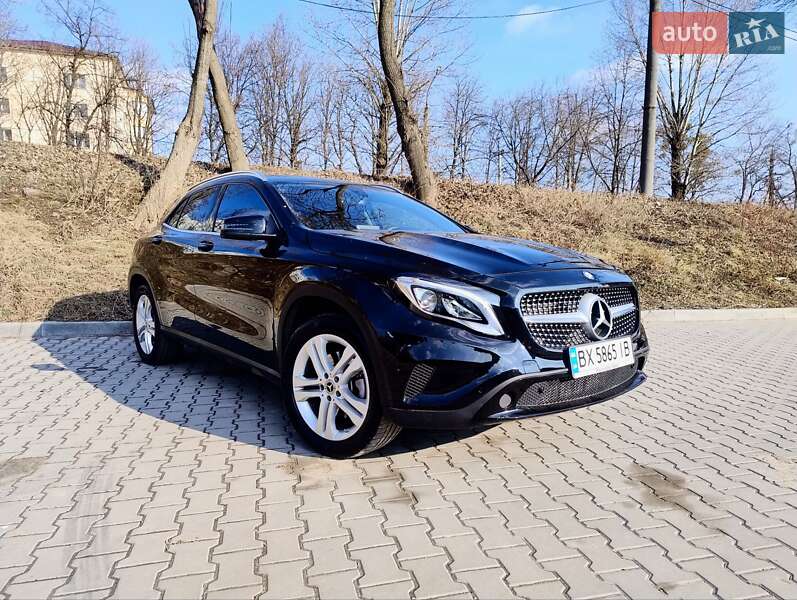Mercedes-benz Gla-class (2019)