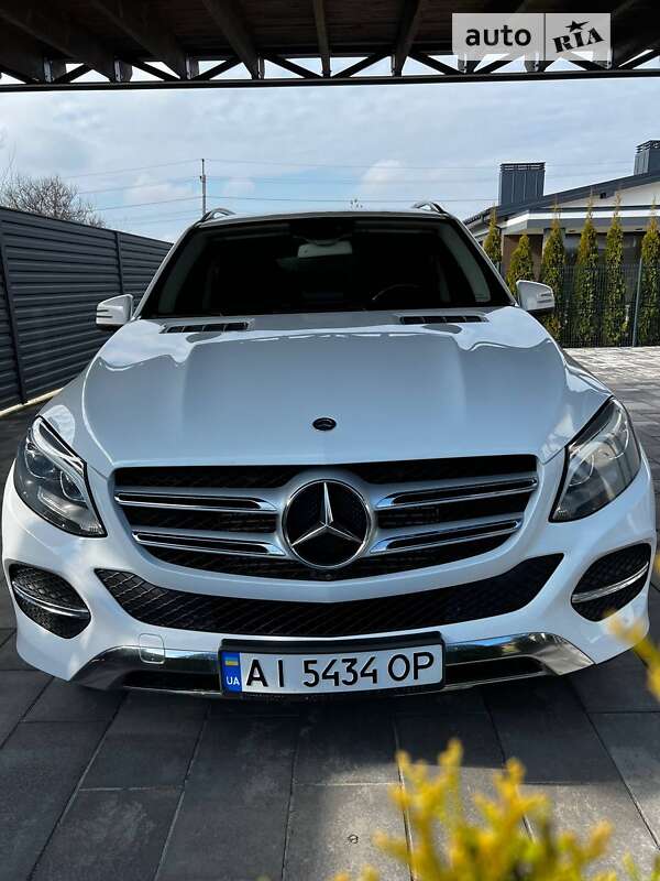 Mercedes-benz Gle-class (2017)