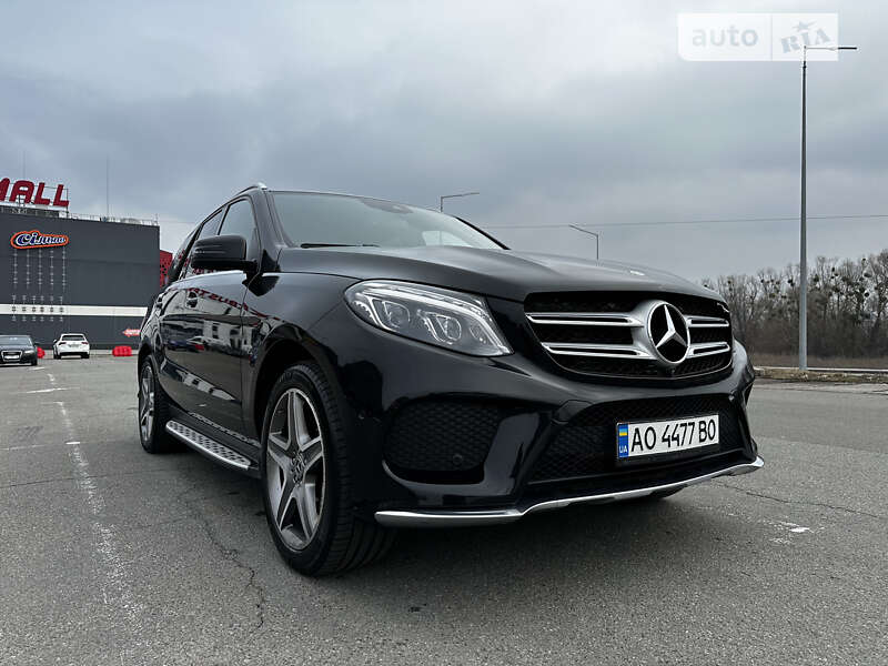 Mercedes-benz Gle-class (2017)
