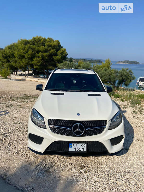 Mercedes-benz Gle-class (2017)