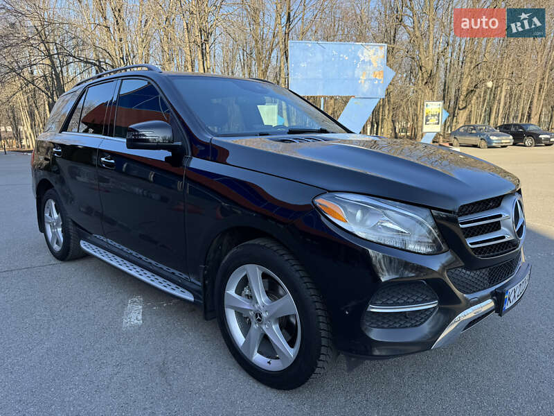 Mercedes-benz Gle-class (2017)