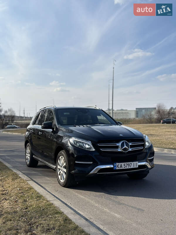 Mercedes-benz Gle-class (2016)