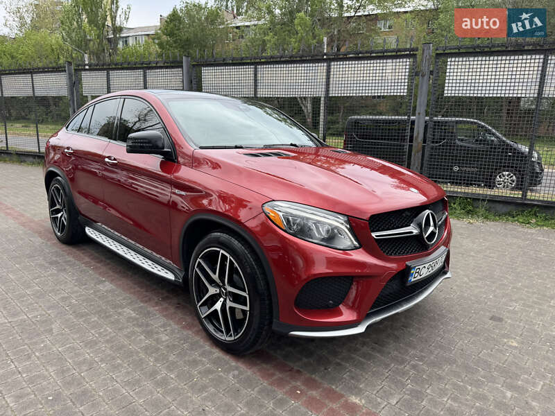 Mercedes-benz Gle-class (2016)