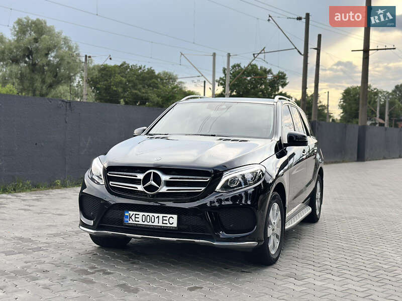Mercedes-benz Gle-class (2017)