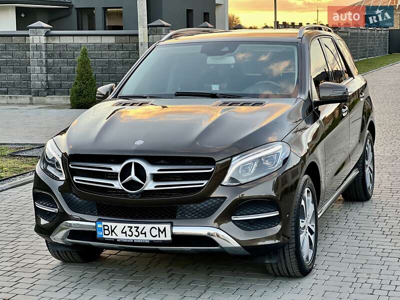 Mercedes-benz Gle-class (2016)