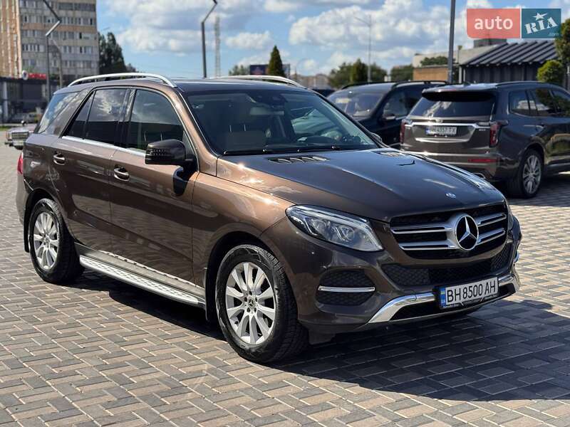 Mercedes-benz Gle-class (2016)