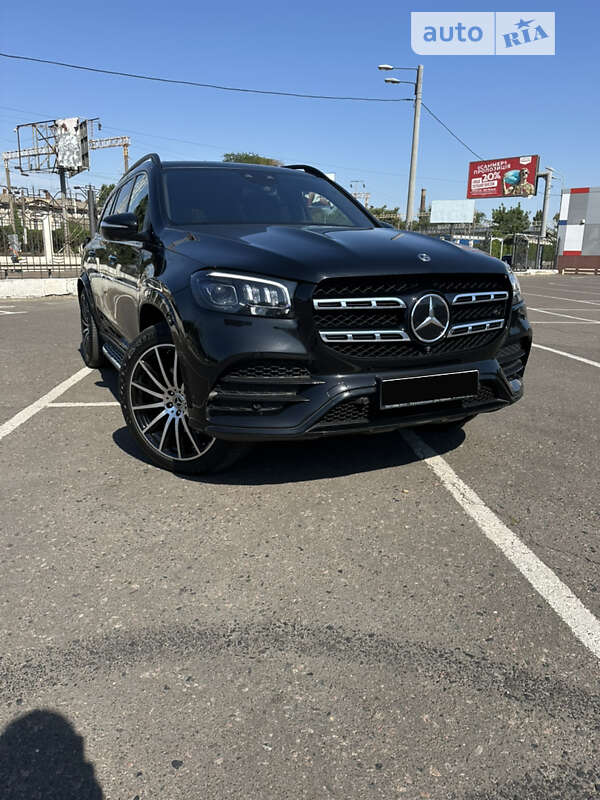 Mercedes-benz Gls-class (2022)