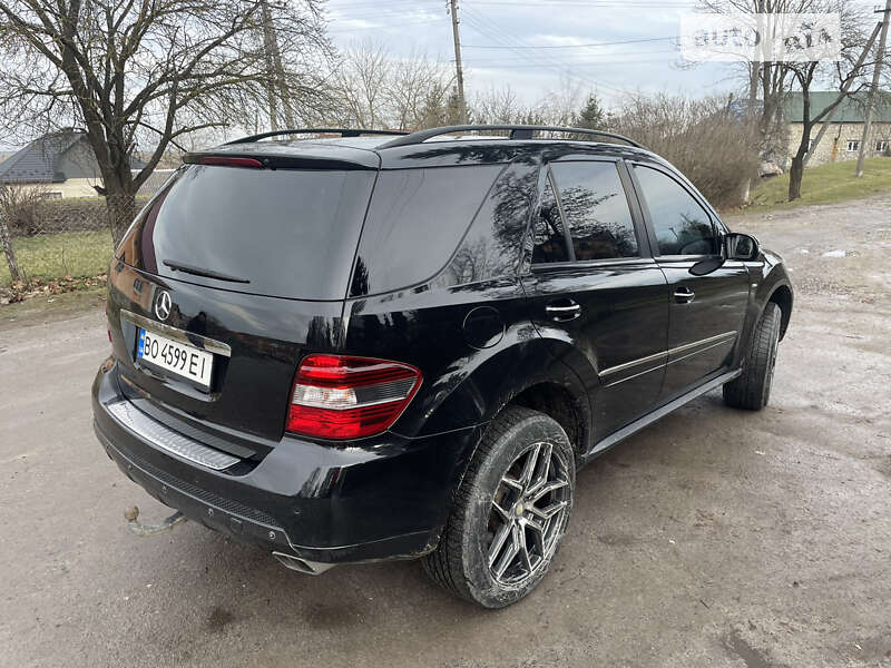 Mercedes-benz M-class (2008)