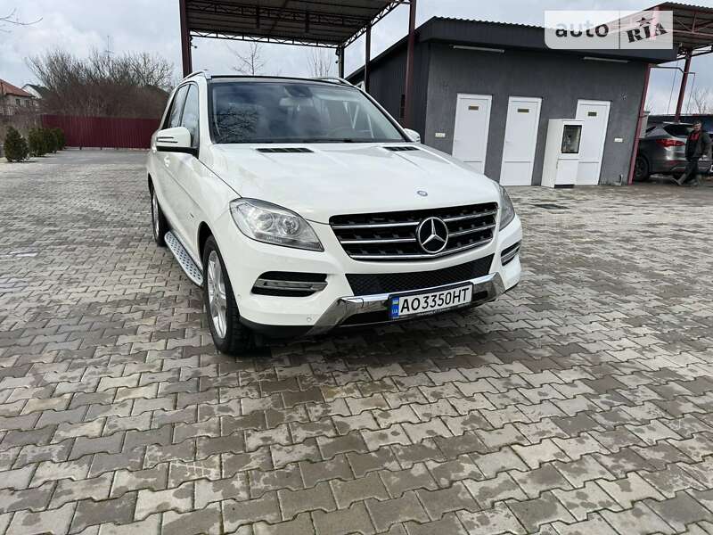 Mercedes-benz M-class (2011)