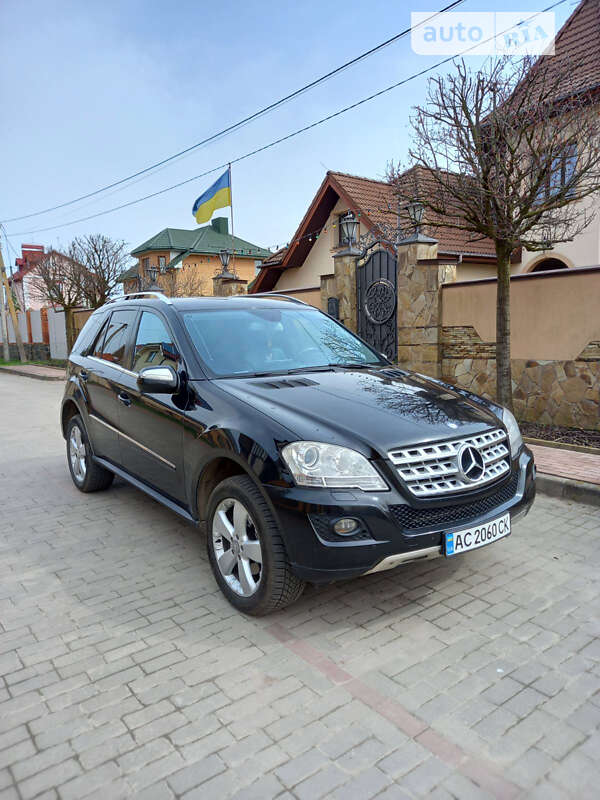 Mercedes-benz M-class (2008)