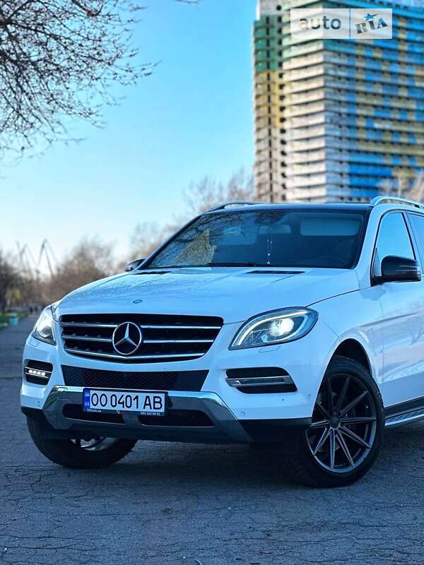 Mercedes-benz M-class (2014)