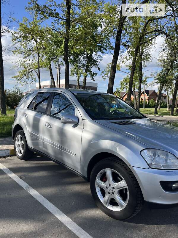 Mercedes-benz M-class (2007)