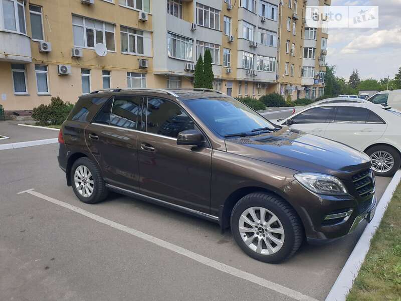 Mercedes-benz M-class (2013)