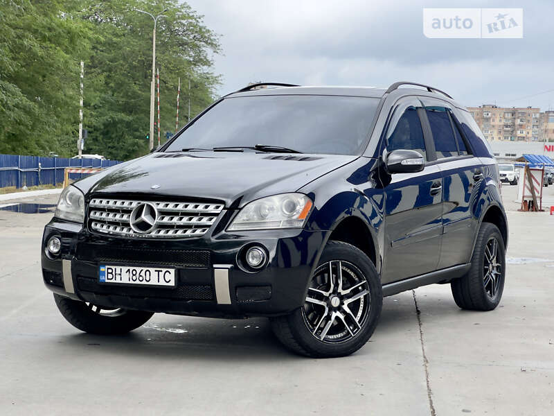 Mercedes-benz M-class (2006)
