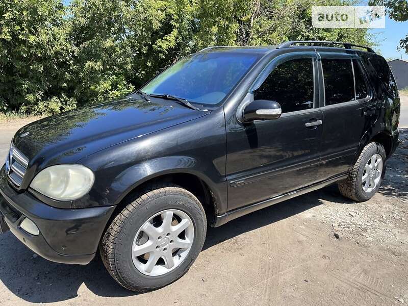 Mercedes-benz M-class (2003)