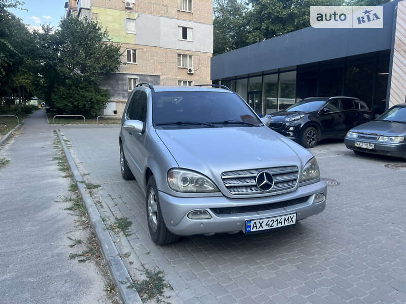 Mercedes-benz M-class (2003)