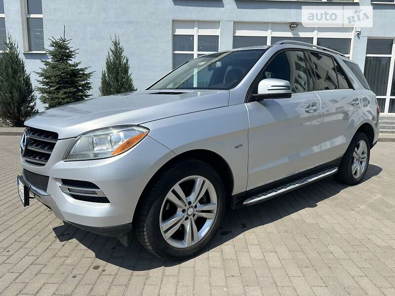 Mercedes-benz M-class (2012)