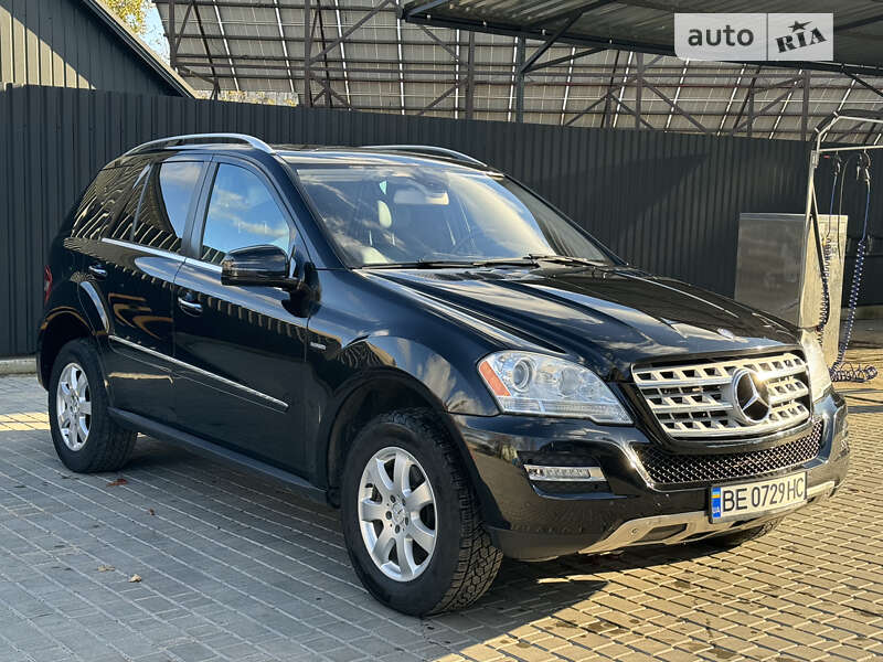 Mercedes-benz M-class (2011)