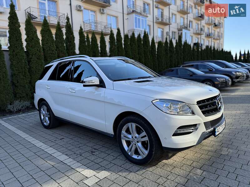 Mercedes-benz M-class (2012)