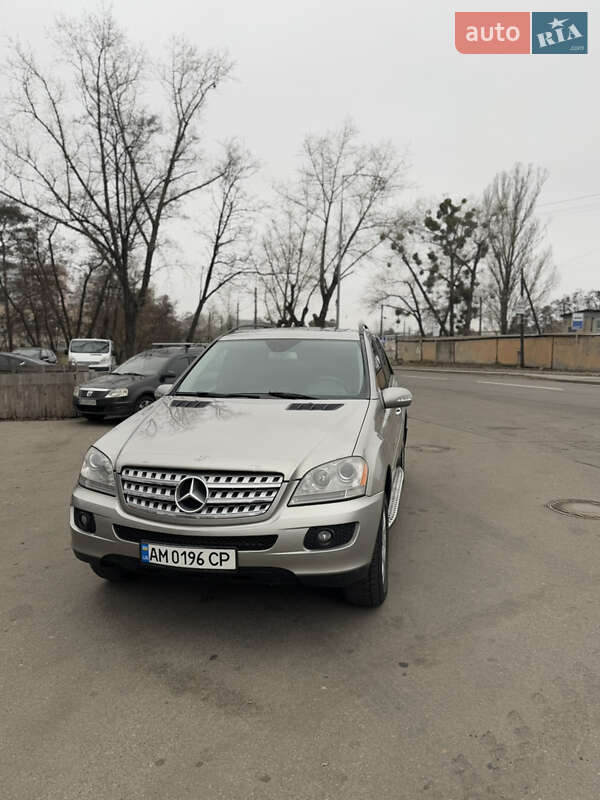 Mercedes-benz M-class (2007)
