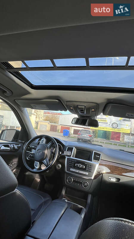 Mercedes-benz M-class (2014)