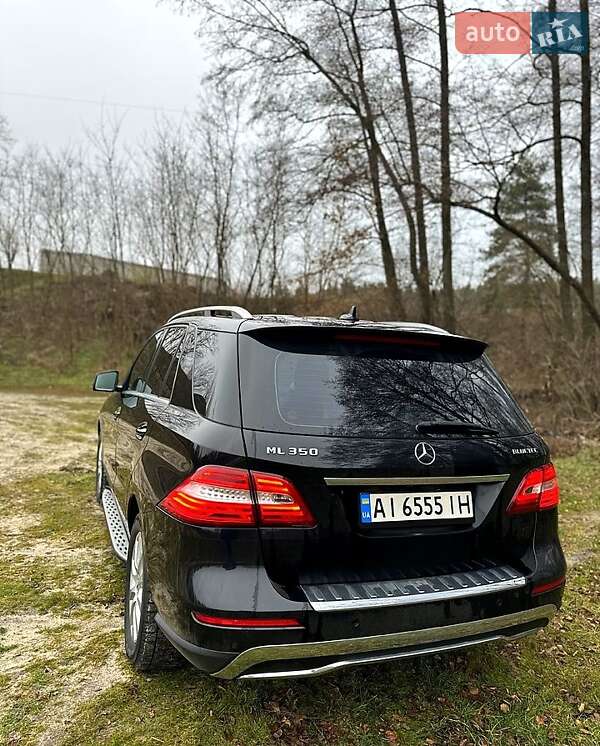 Mercedes-benz M-class (2012)