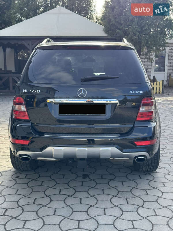 Mercedes-benz M-class (2008)