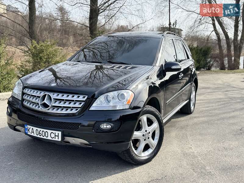 Mercedes-benz M-class (2008)