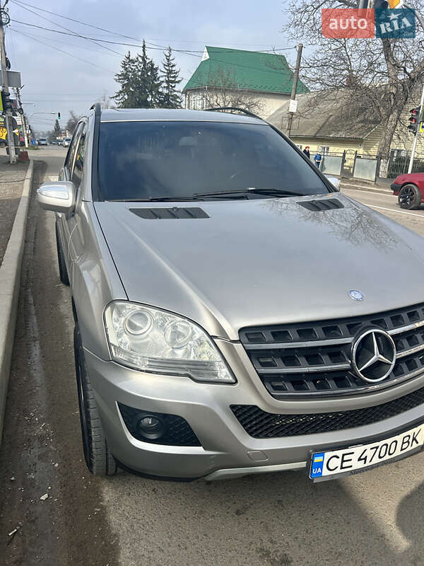 Mercedes-benz M-class (2009)