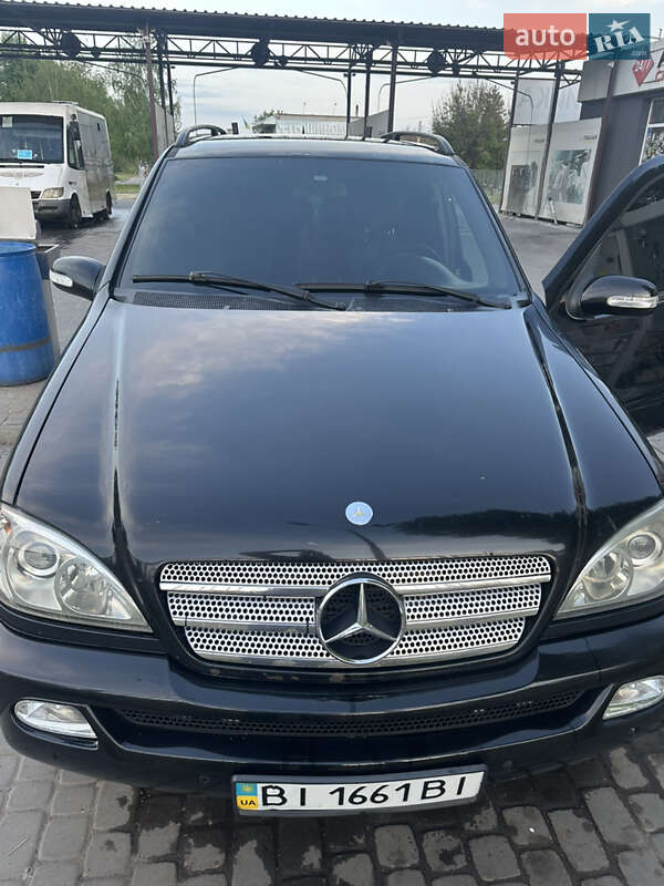 Mercedes-benz M-class (2003)