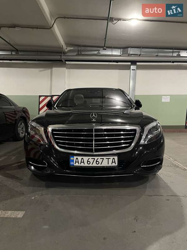 Mercedes-benz S-class (2015)
