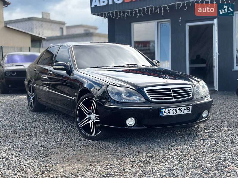 Mercedes-benz S-class (1999)