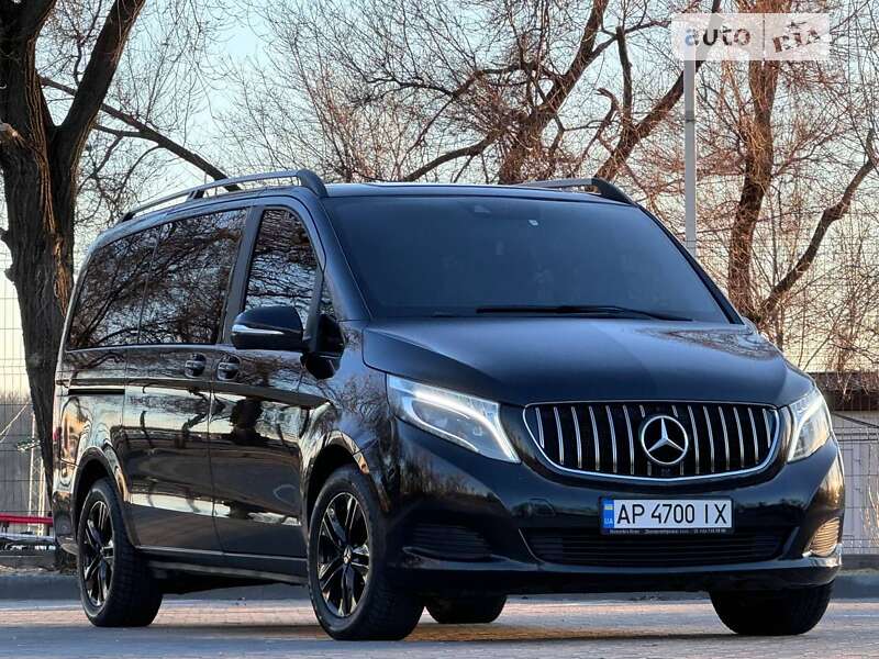Mercedes-benz V-class (2014)