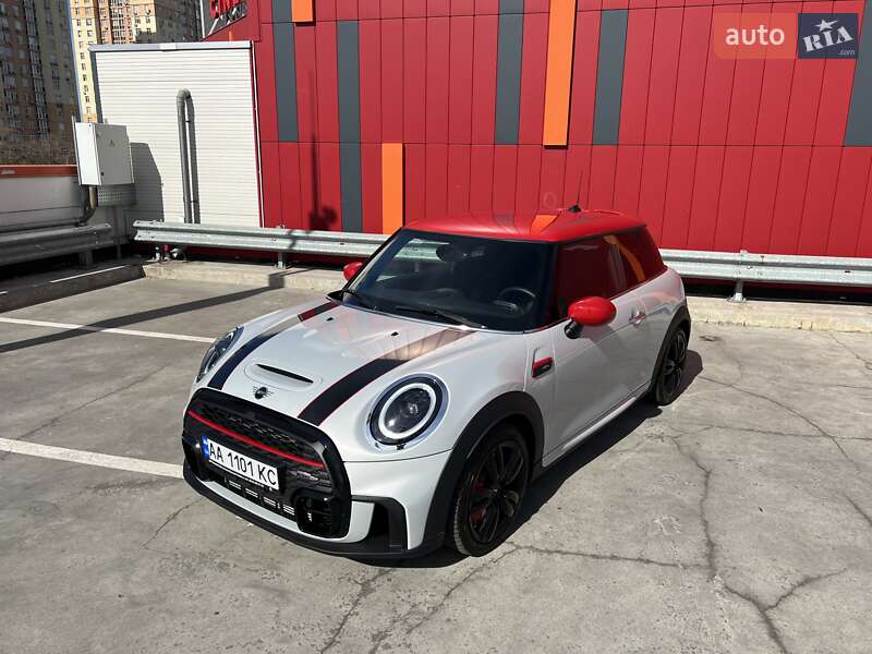 Mini Cooper (2022)