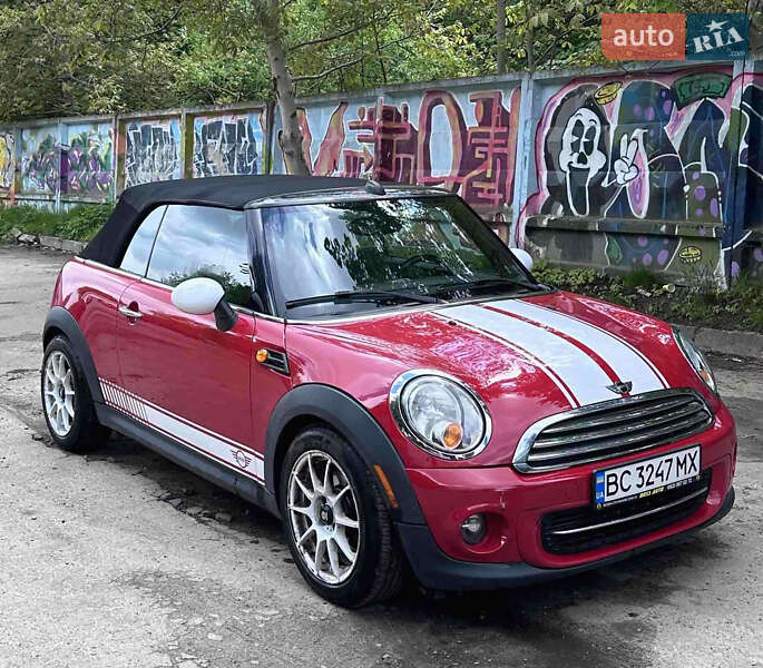 Mini Cooper (2013)