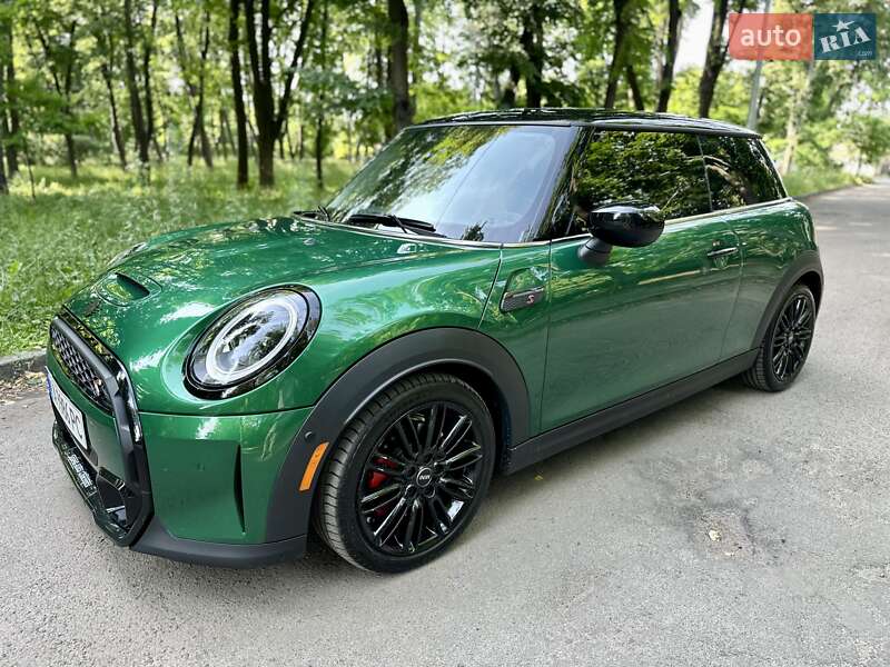 Mini Cooper (2022)