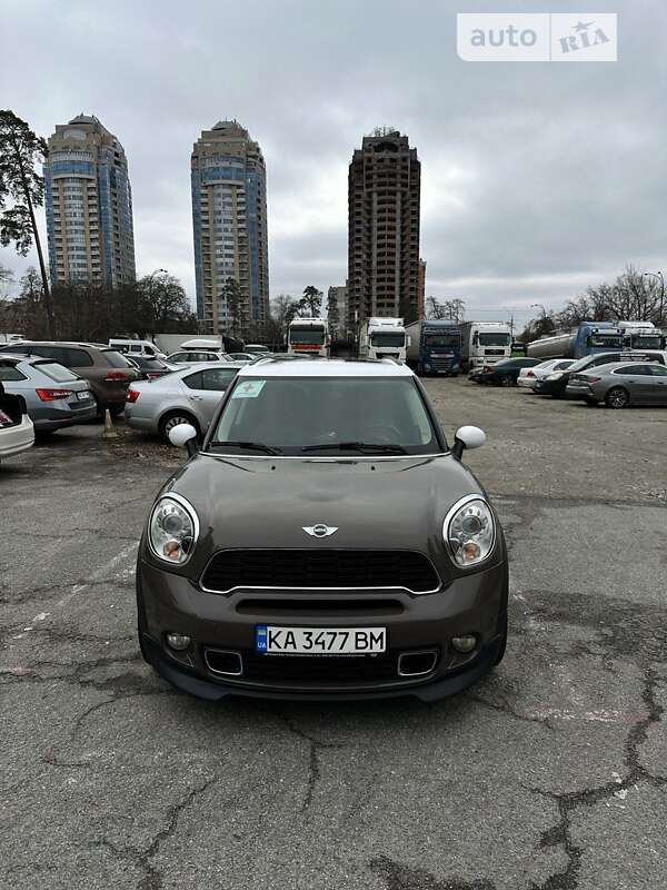 Mini Cooper s countryman (2011)