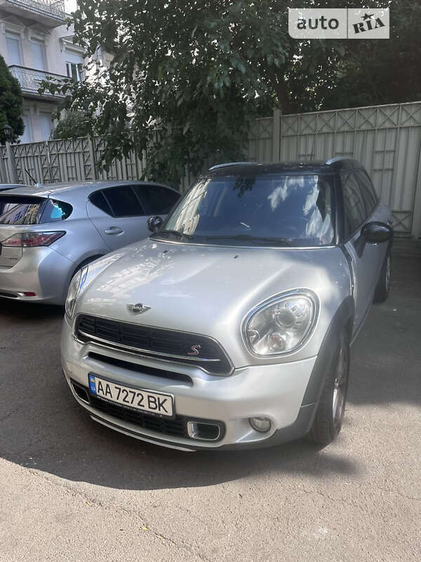 Mini Cooper s countryman (2015)