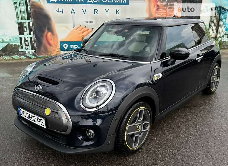Mini Cooper (2019)