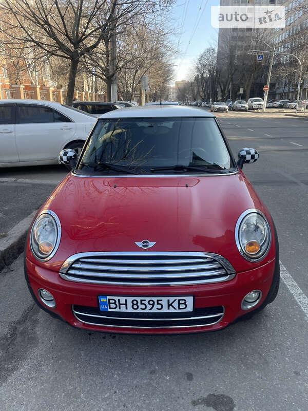 Mini Cooper (2011)