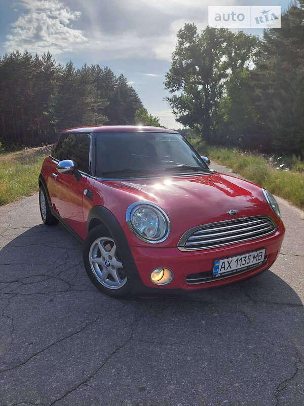 Mini One (2009)