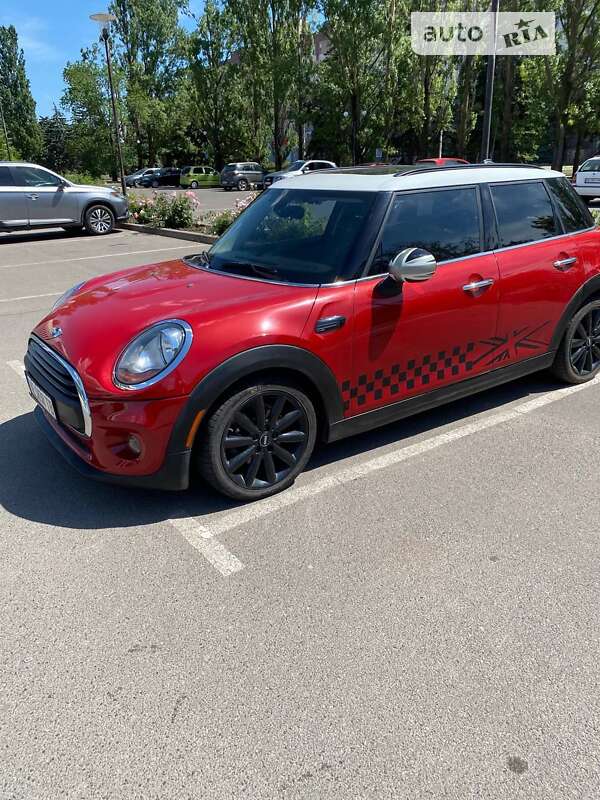 Mini Hatch (2014)